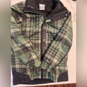 Pre-owned kids medium Columbia coat with built in fleece.